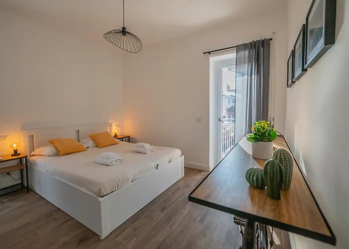 Vintage Cipro Appartement