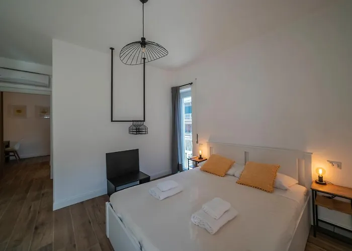 Vintage Cipro Appartement *